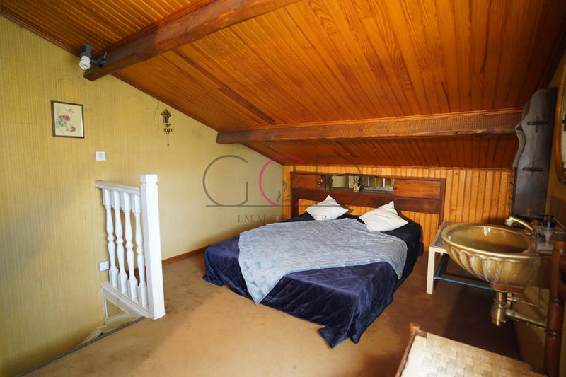 Maison - 175 m² - 7 pièces