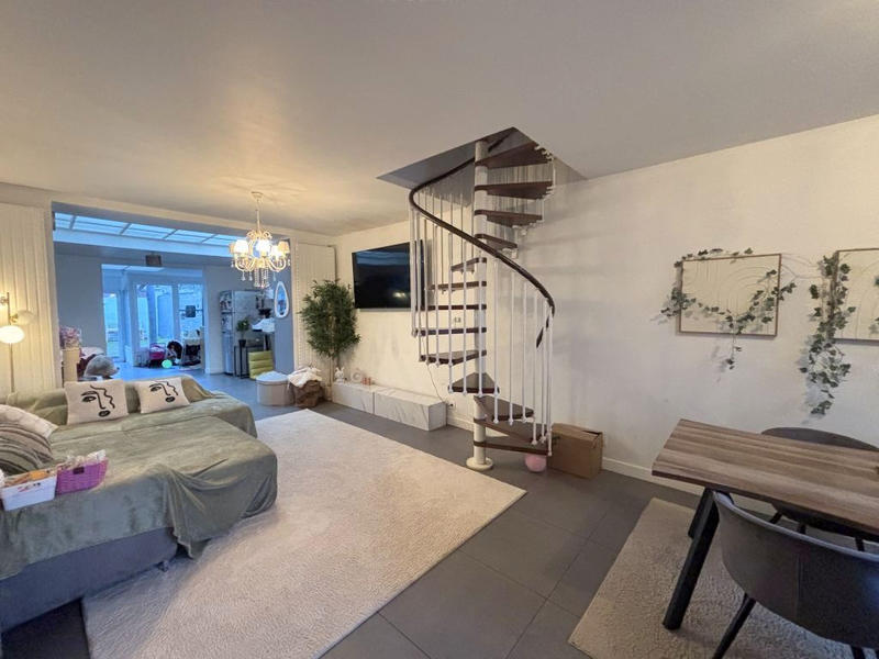 Maison - 107 m² - 4 pièces