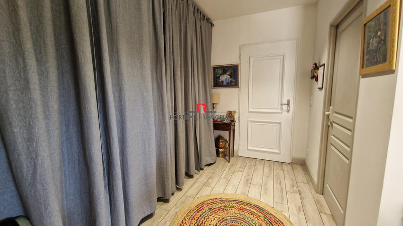 Maison contemporaine - 200 m² - 6 pièces