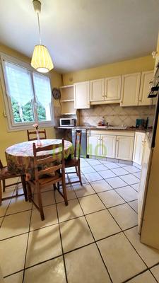 Pavillon - 96 m² - 5 pièces