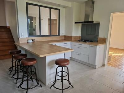 Maison - 151 m² - 7 pièces