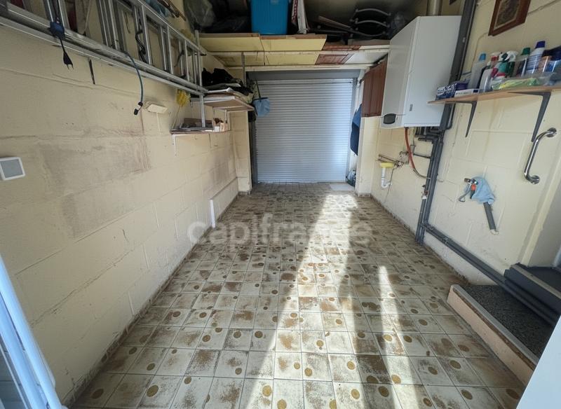 Maison - 80 m² - 5 pièces