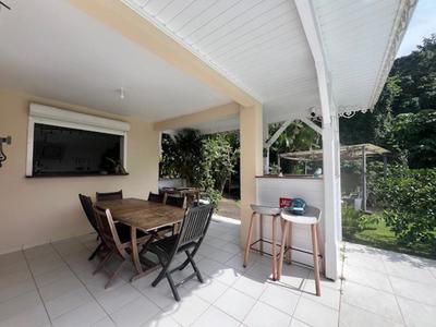 Villa - 102 m² - 5 pièces