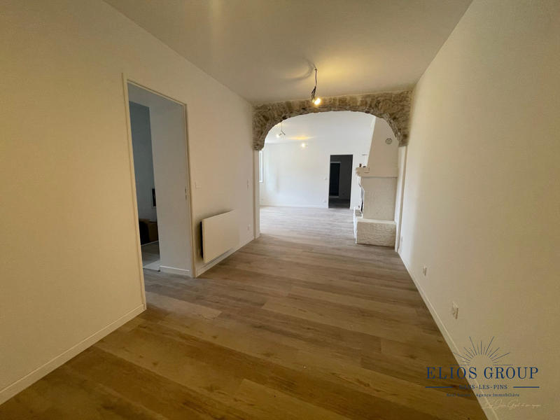 Appartement - 85 m² - 4 pièces