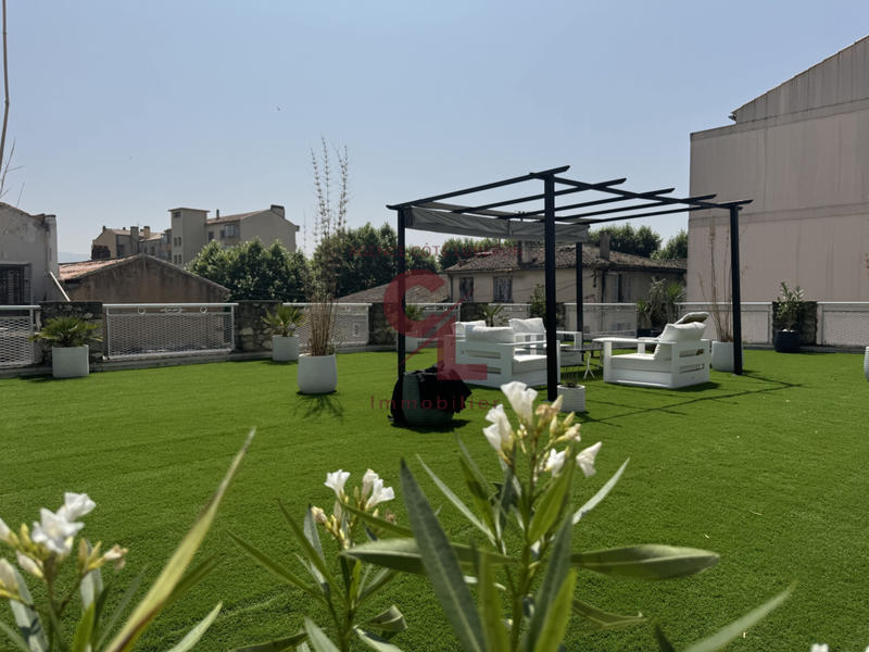 Maison - 99 m² - 3 pièces