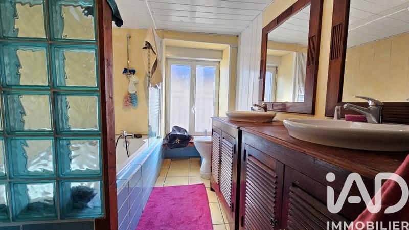 Maison - 94 m² - 5 pièces