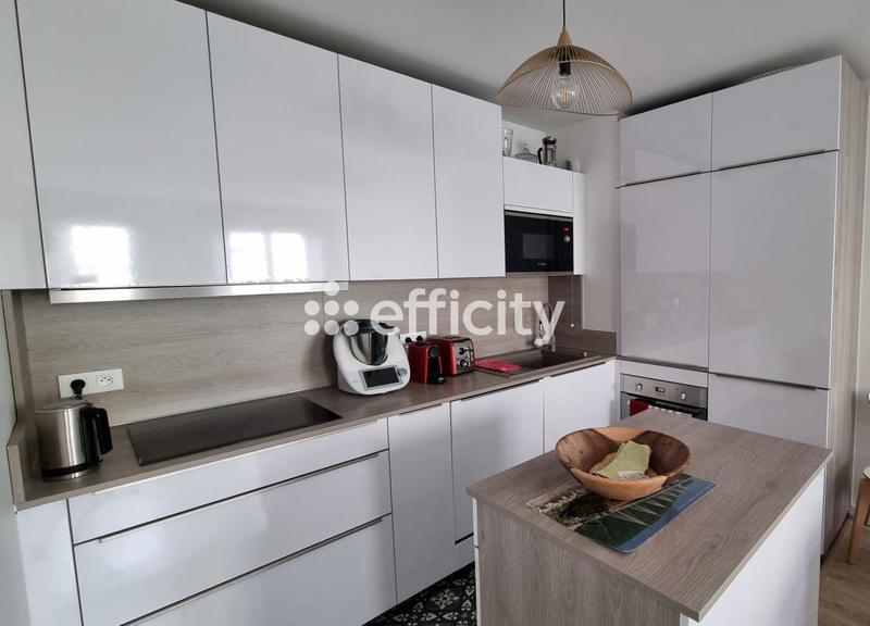 Appartement - 47 m² - 2 pièces