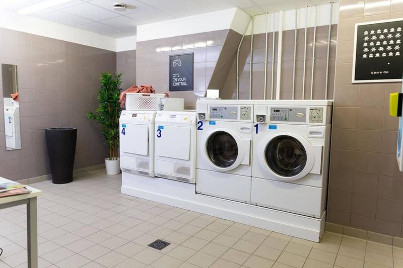 Studio - 15 m² - 1 pièce