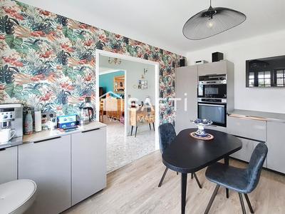 Maison - 135 m² - 6 pièces