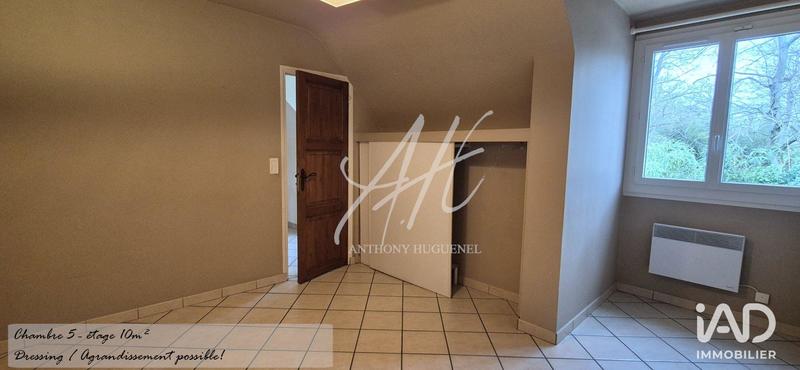 Maison - 256 m² - 6 pièces