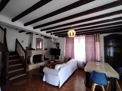 Maison de village - 85 m² - 4 pièces