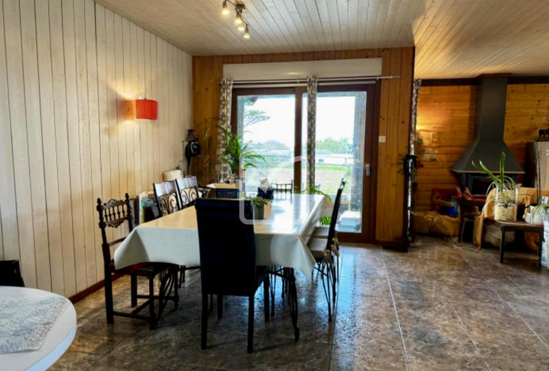 Maison - 150 m² - 7 pièces