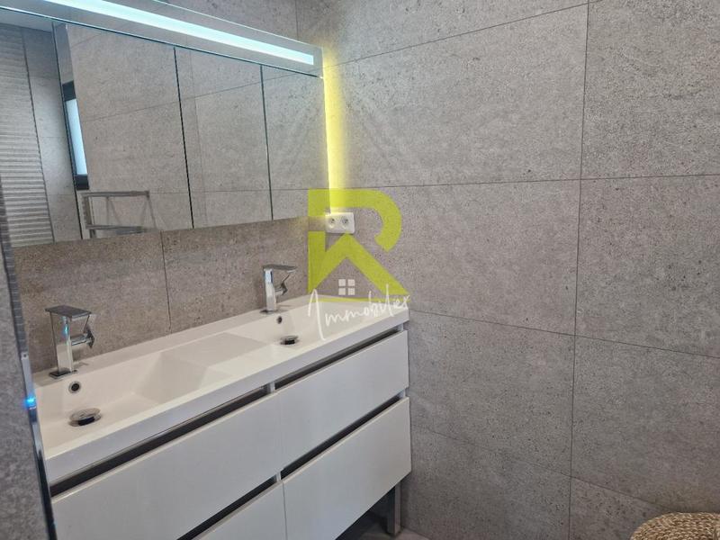 Maison - 103 m² - 4 pièces