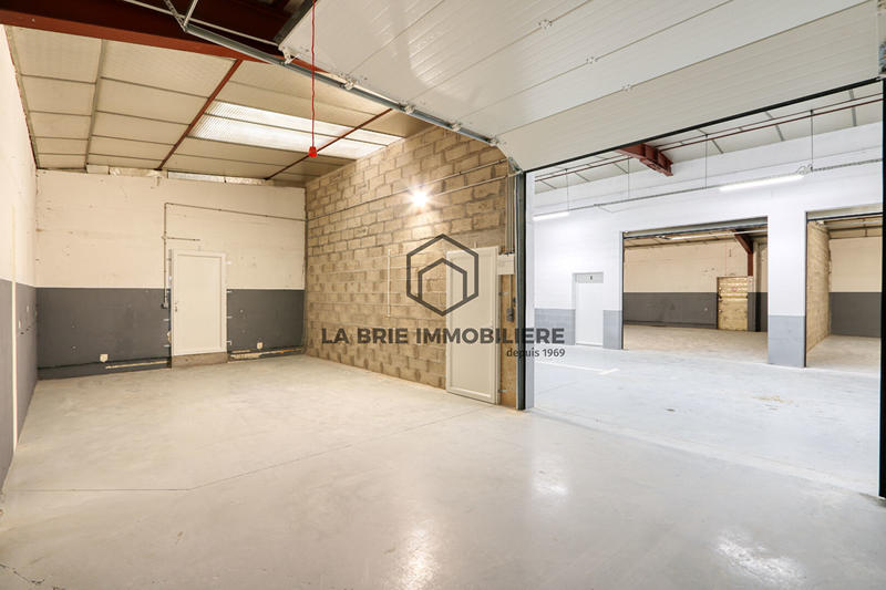 Local d'activité / Entrepôt - 43 m² - 1 pièce