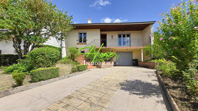 Maison - 122 m² - 6 pièces