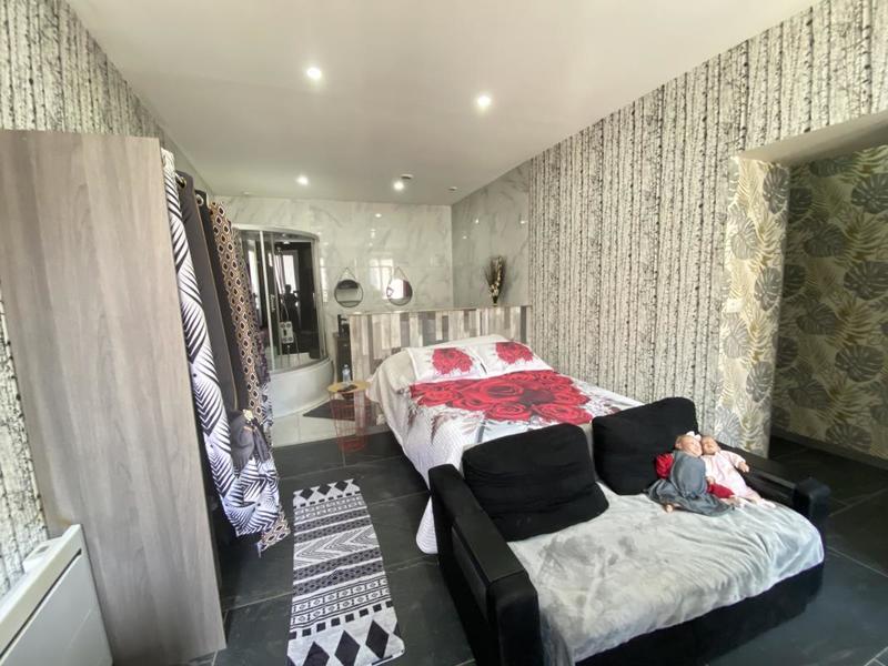 Maison - 145 m² - 7 pièces