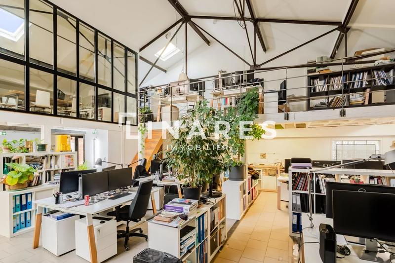 Bureau - 350 m² - 8 pièces