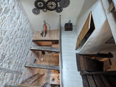 Maison - 280 m² - 8 pièces