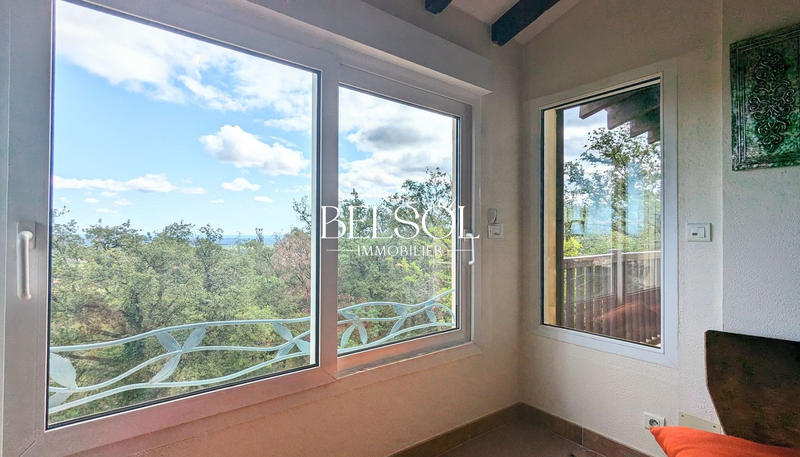 Maison - 184 m² - 6 pièces