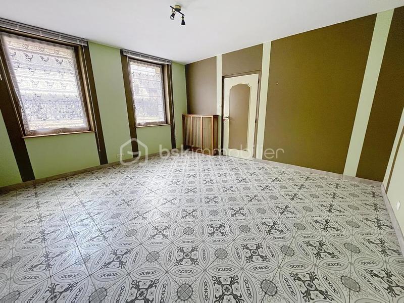 Corps de ferme - 222 m² - 8 pièces