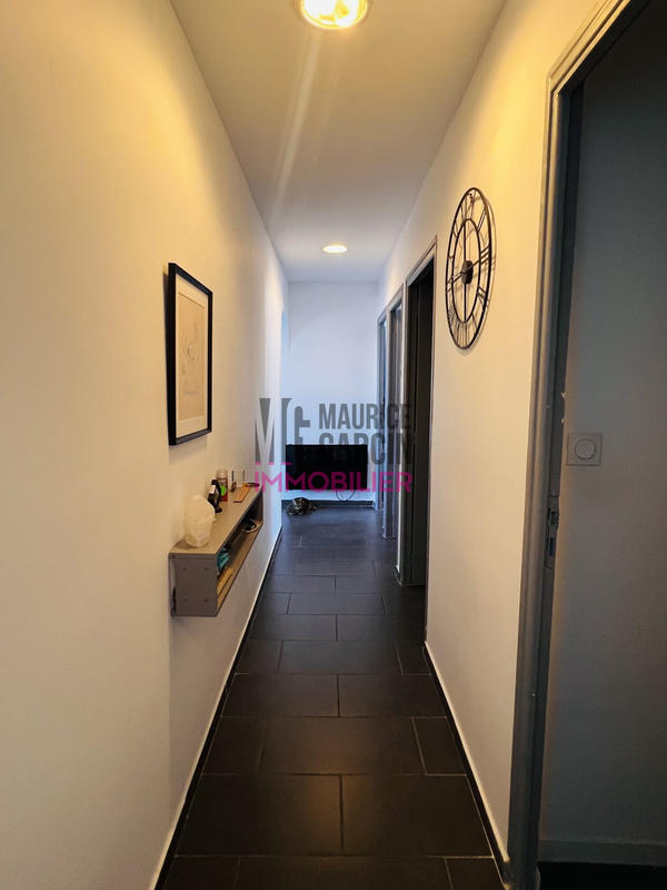 Appartement - 96 m² - 5 pièces