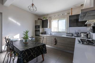 Maison - 146 m² - 7 pièces