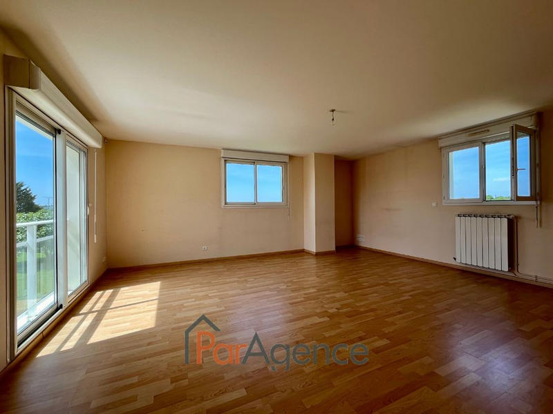 Maison - 177 m² - 6 pièces