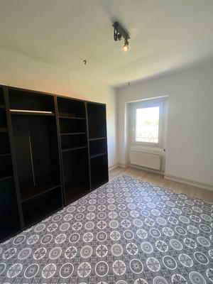 Appartement - 79 m² - 3 pièces