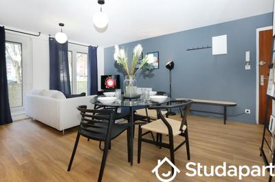 Chambre - 13 m² - 1 pièce