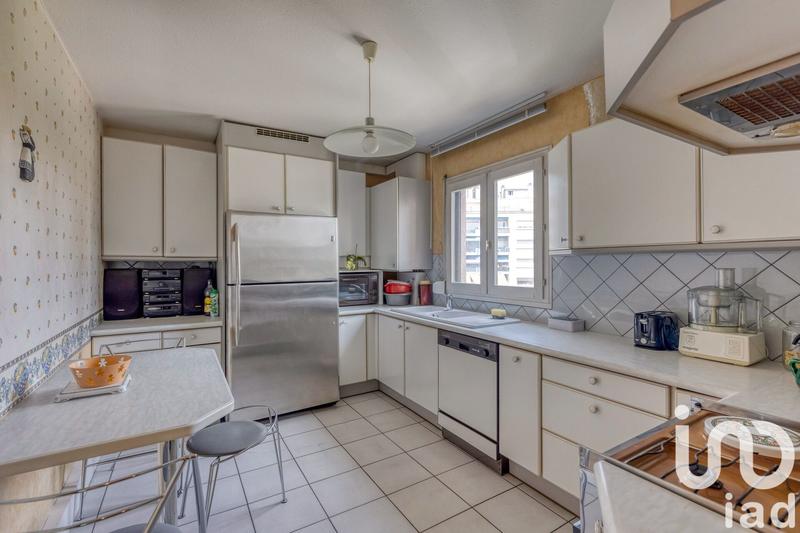 Appartement - 86 m² - 4 pièces