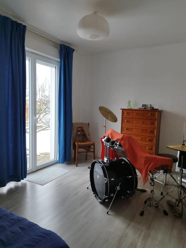 Maison - 94 m² - 6 pièces