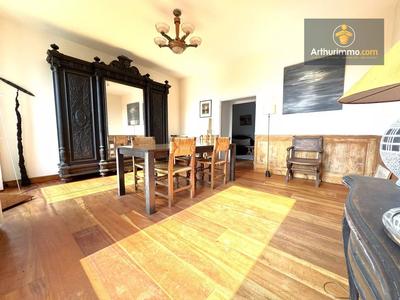 Hôtel particulier - 300 m² - 13 pièces