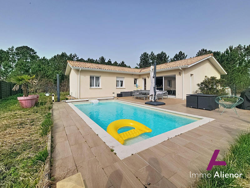 Maison - 135 m² - 6 pièces