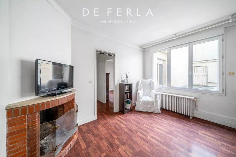 Appartement - 131 m² - 6 pièces