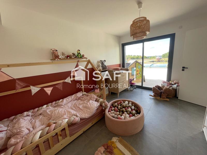 Villa - 256 m² - 7 pièces