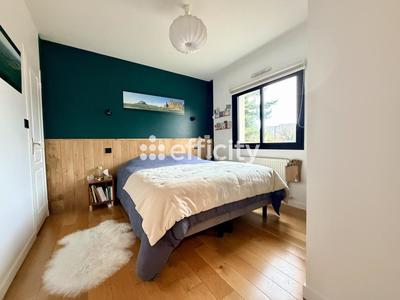 Maison - 128 m² - 5 pièces