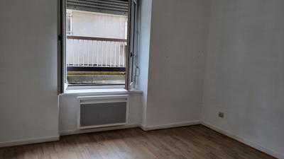 Immeuble - 213 m² - 12 pièces