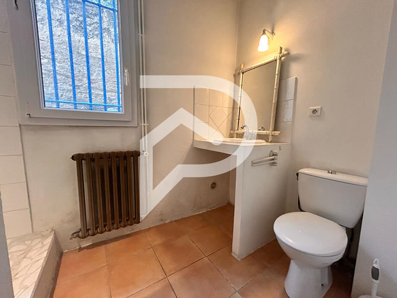 Maison - 290 m² - 12 pièces