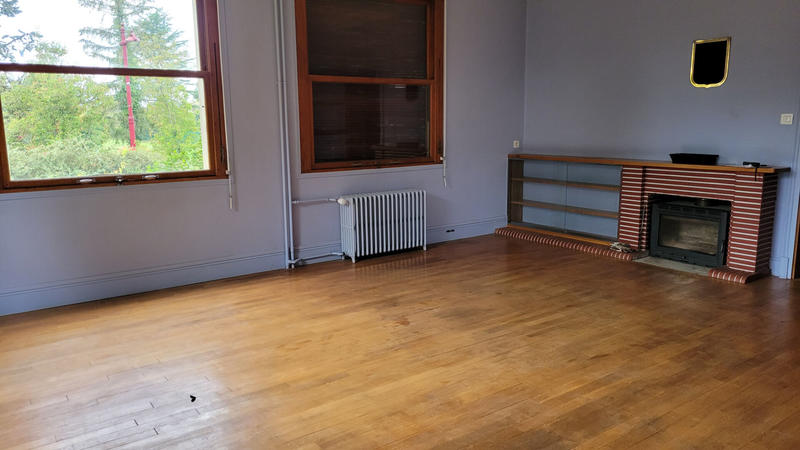 Maison - 215 m² - 8 pièces