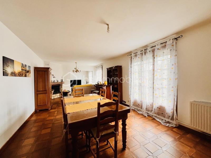 Maison - 152 m² - 6 pièces