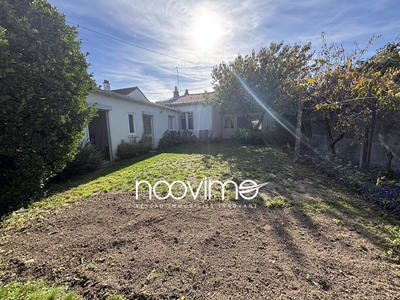 Maison - 88 m² - 5 pièces