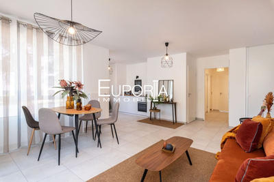 Appartement - 109 m² - 5 pièces