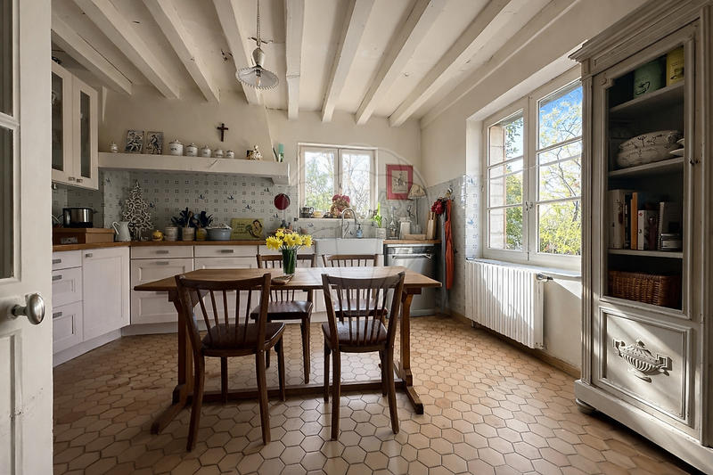 Maison - 125 m² - 9 pièces