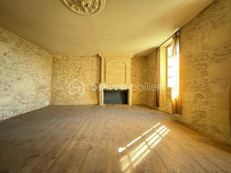 Maison ancienne - 194 m² - 7 pièces