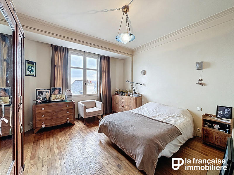 Appartement - 94 m² - 5 pièces