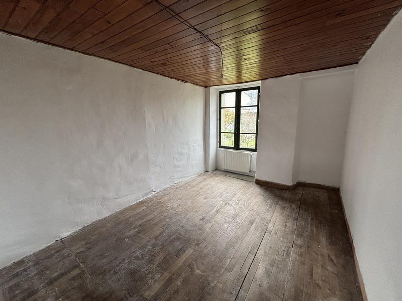 Maison traditionnelle - 203 m² - 10 pièces