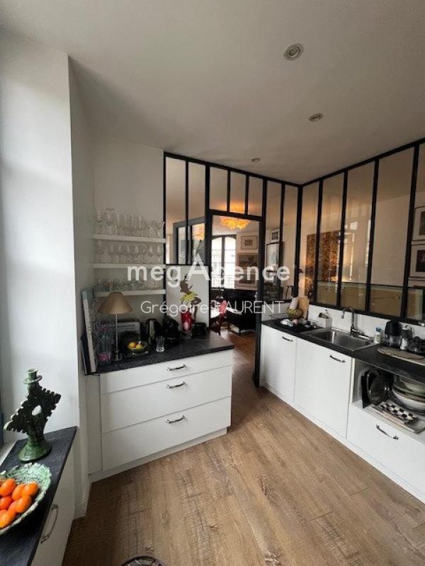 Appartement - 100 m² - 4 pièces