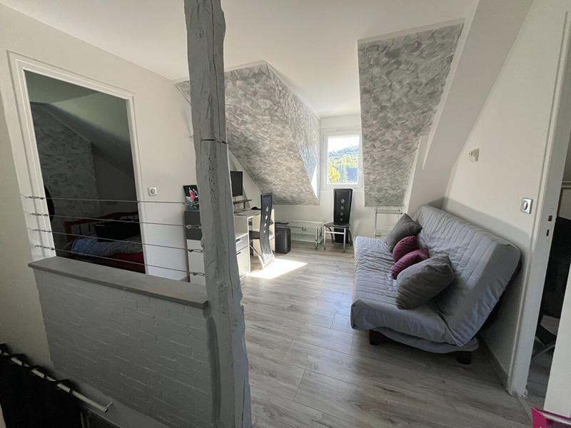 Maison - 101 m² - 5 pièces