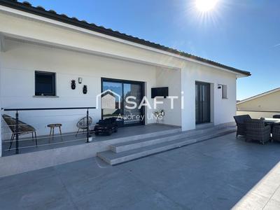 Maison - 143 m² - 5 pièces