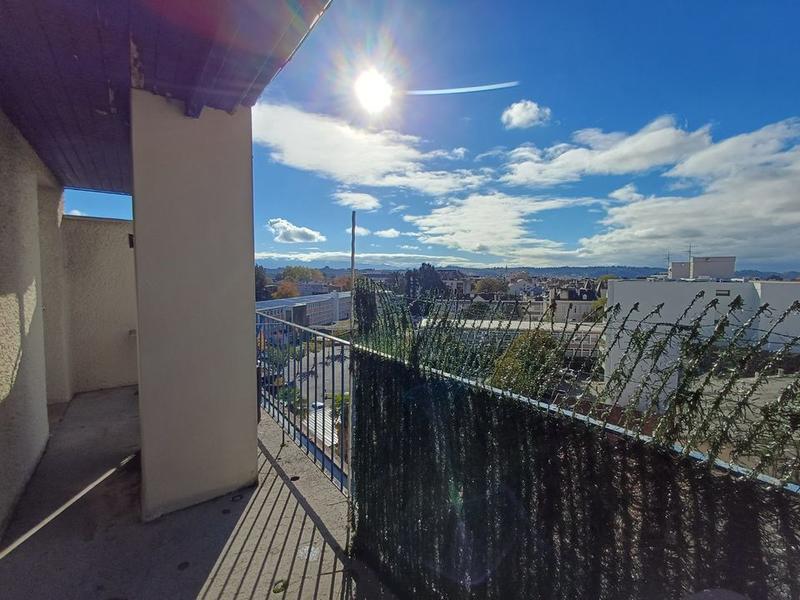 Appartement - 80 m² - 3 pièces